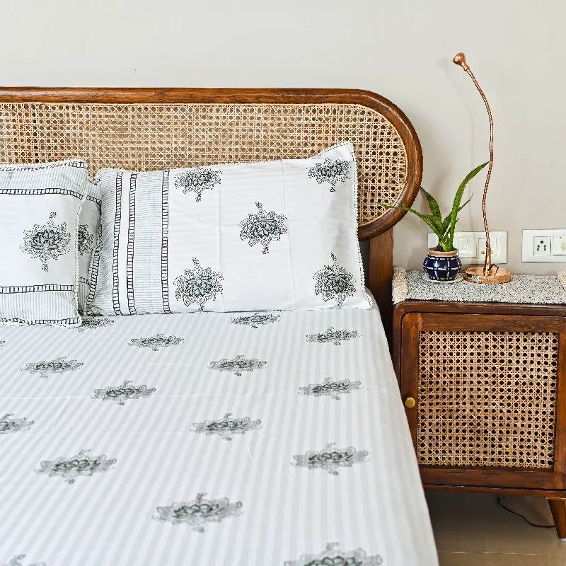 Bunaai Feel Good Handblock Printed Bedsheet