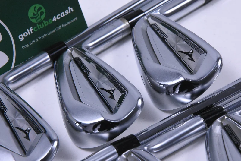 Mizuno JPX 921 Forged Irons / 5-PW / Stiff Flex KBS Tour Lite Shafts