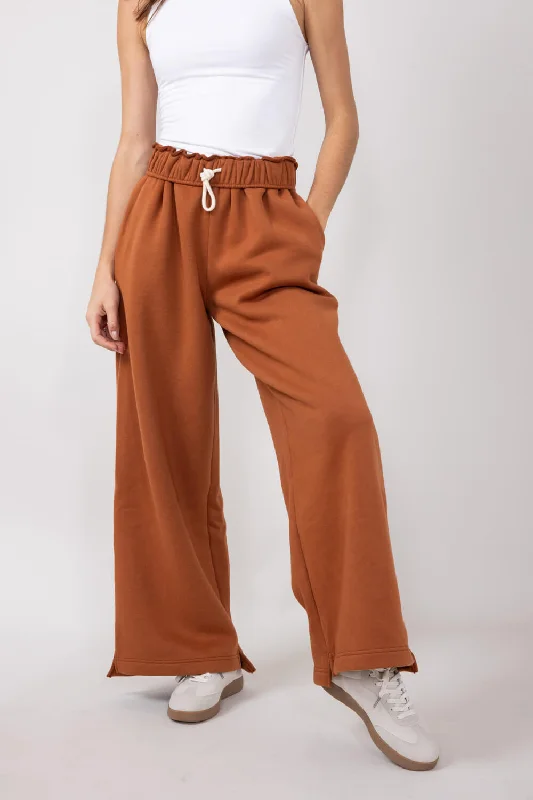 Super Soft Wide Leg Sweatpants for Women in Rust | DZ24A448-CHOCOLATE